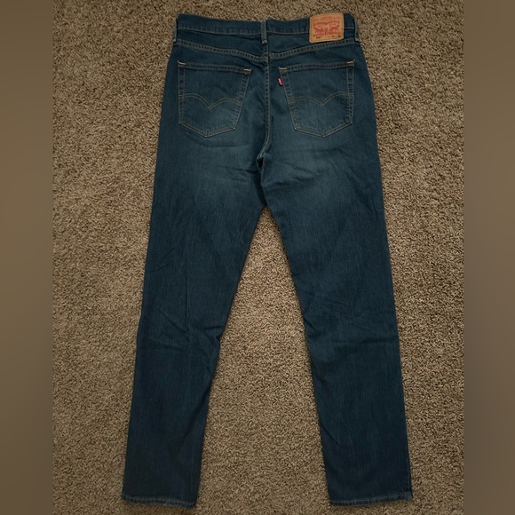 Men’s Levi’s 541 Athletic Tapered Jean size 34X36 - Picture 3 of 5